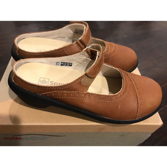 spenco slip on shoes